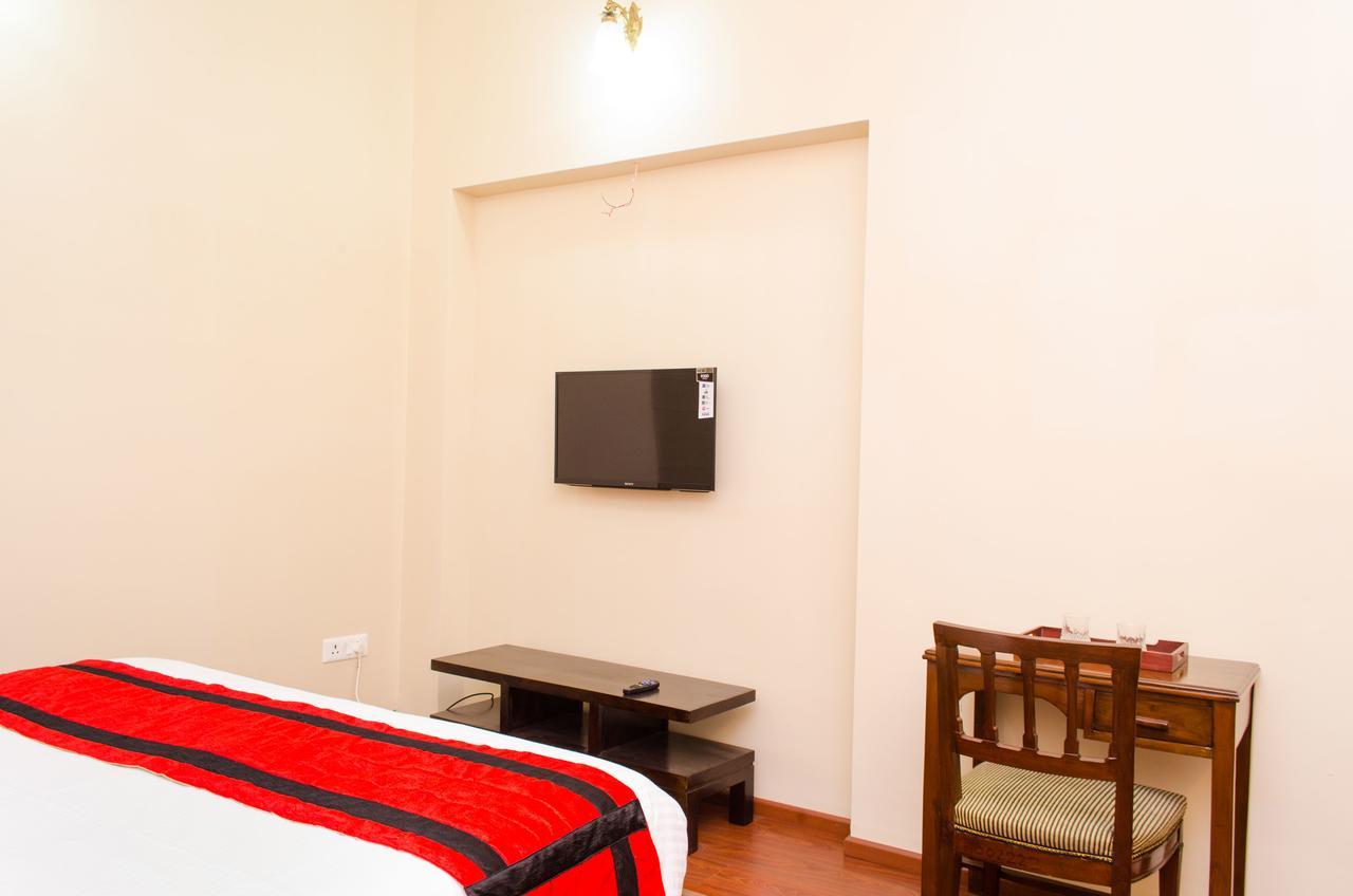 Hotel Oyo 7187 Earth Aromaa Kalkuta Zewnętrze zdjęcie