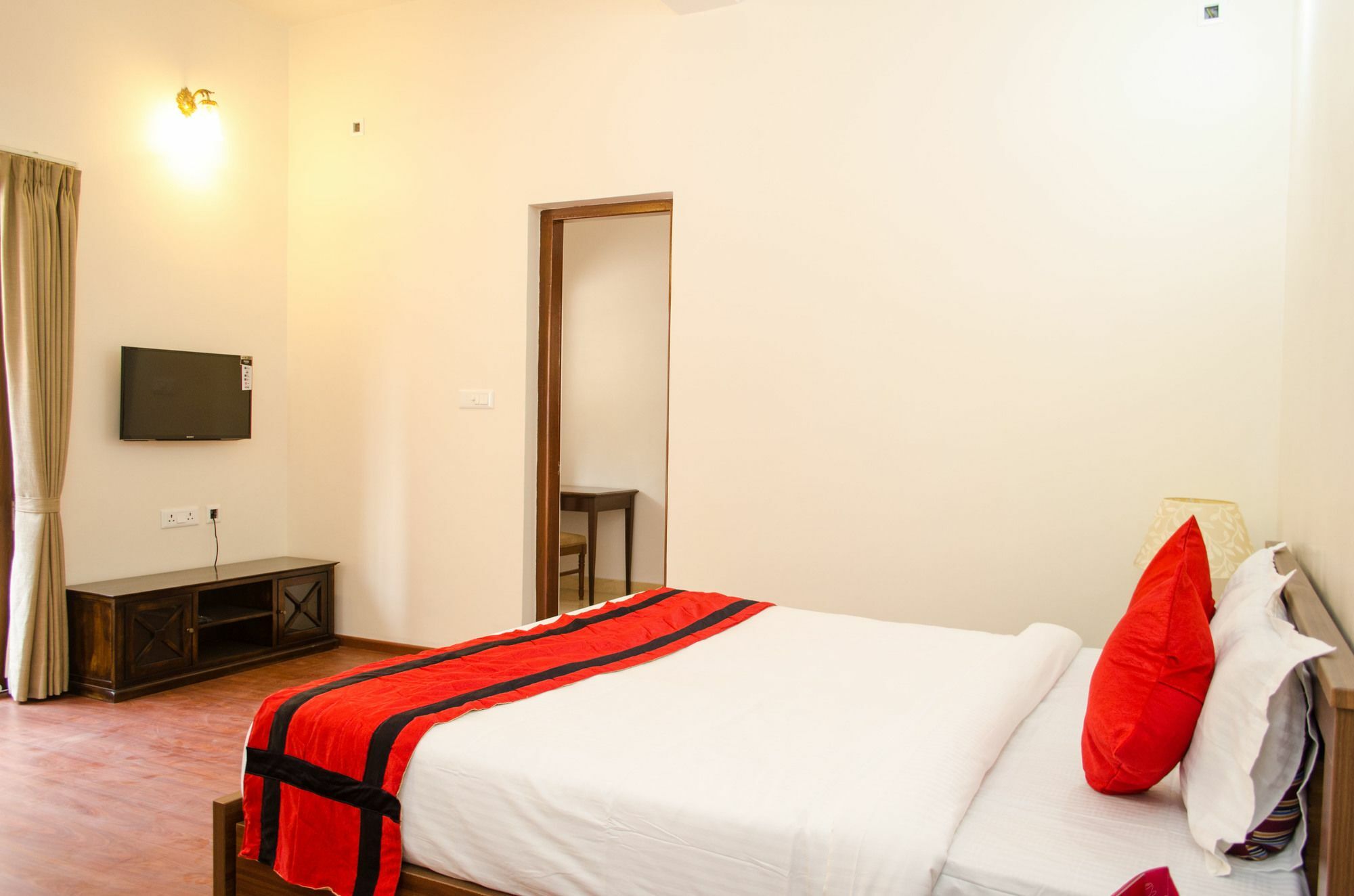 Hotel Oyo 7187 Earth Aromaa Kalkuta Zewnętrze zdjęcie