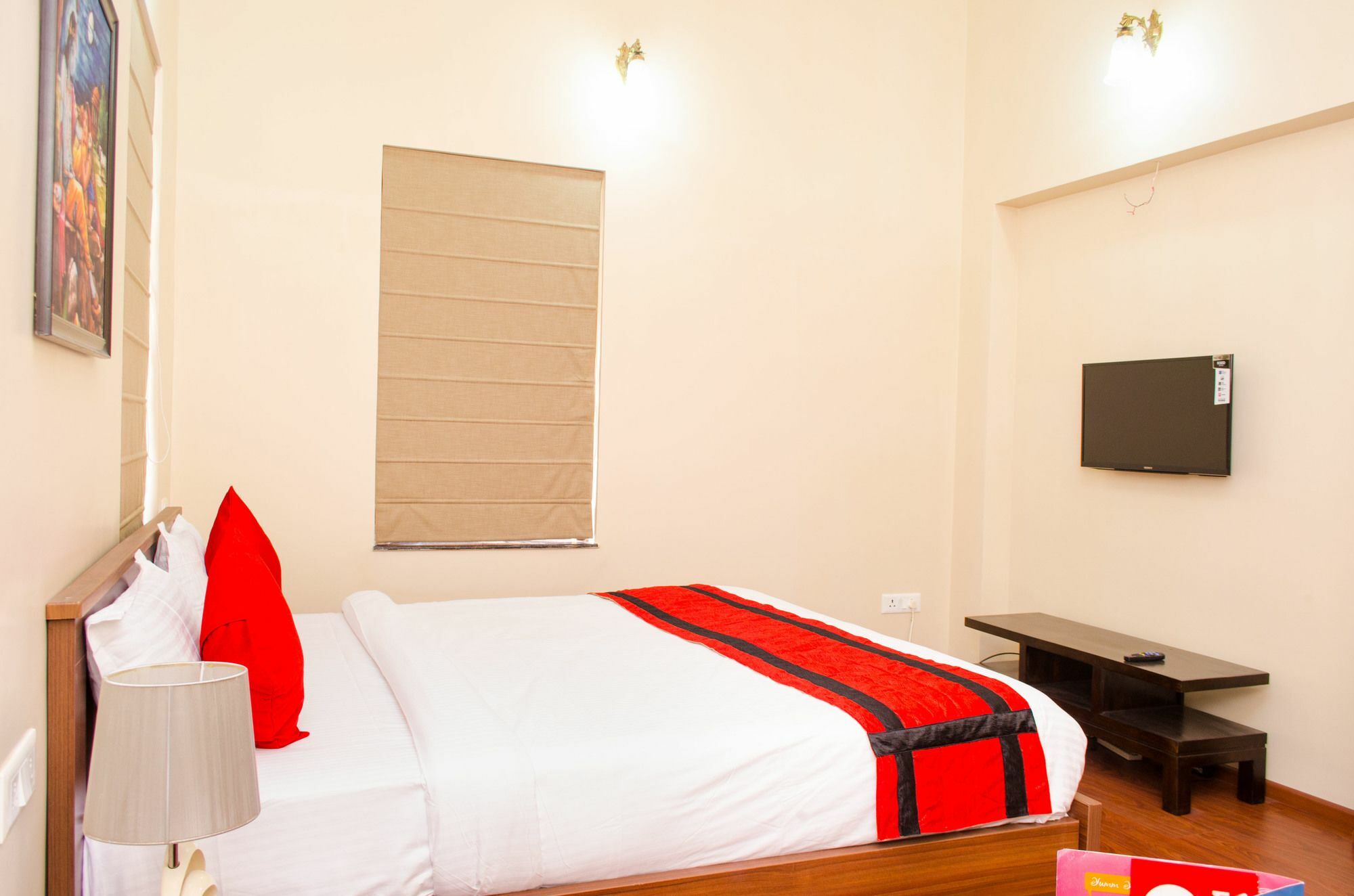Hotel Oyo 7187 Earth Aromaa Kalkuta Zewnętrze zdjęcie